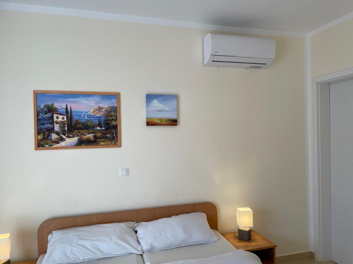 Novalja Apartments By Nena Exterior foto